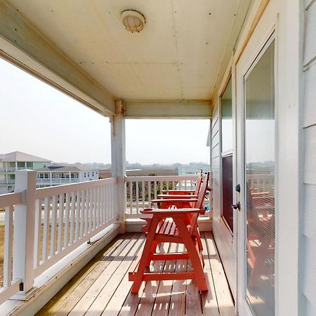 Bella Vista & Four Winds House Villa Mustang Beach Bagian luar foto